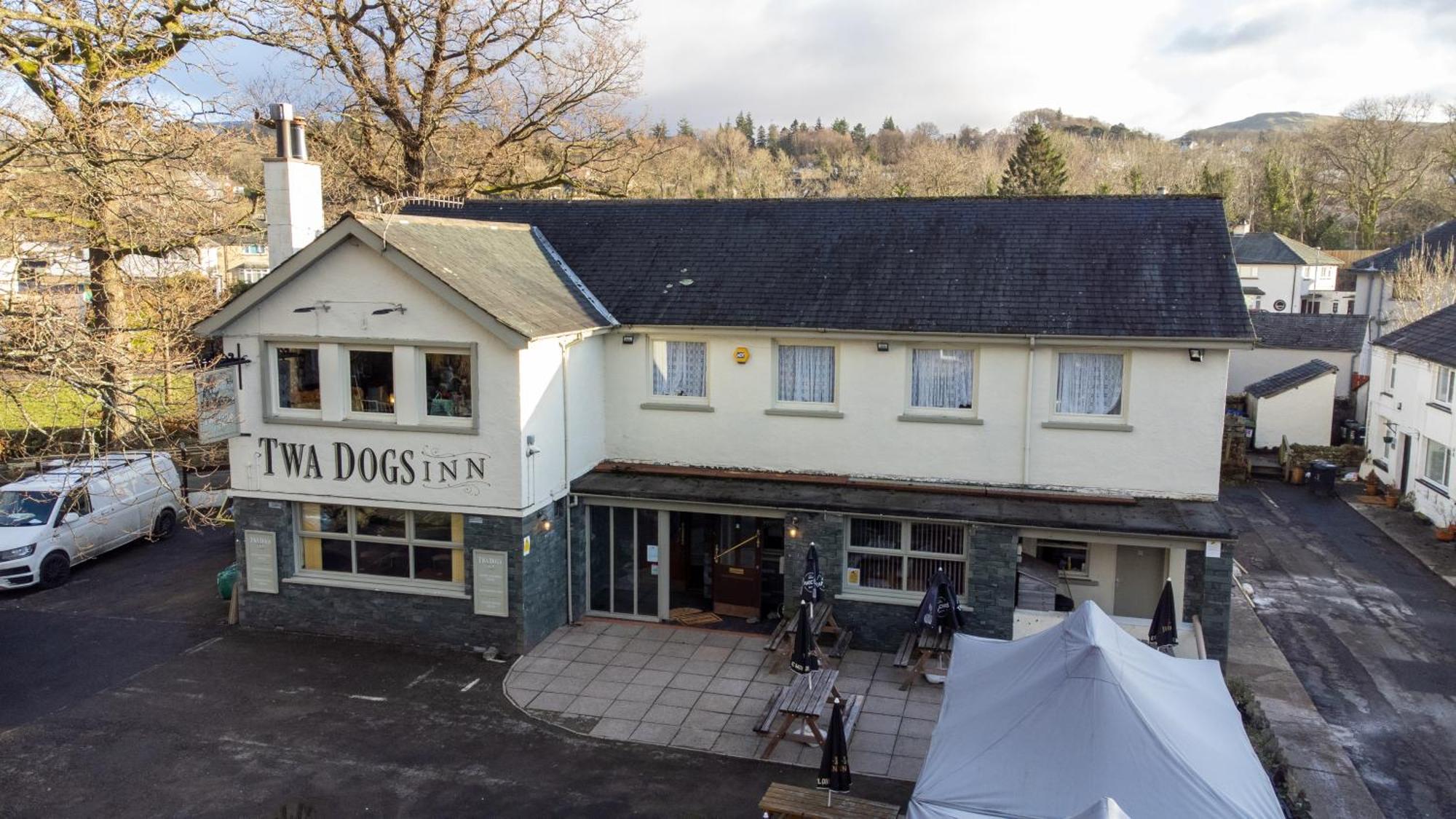 Twa Dogs Inn Keswick  Exterior foto