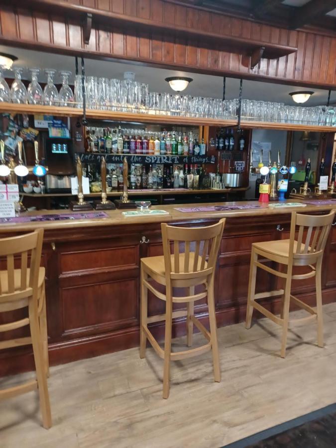 Twa Dogs Inn Keswick  Exterior foto